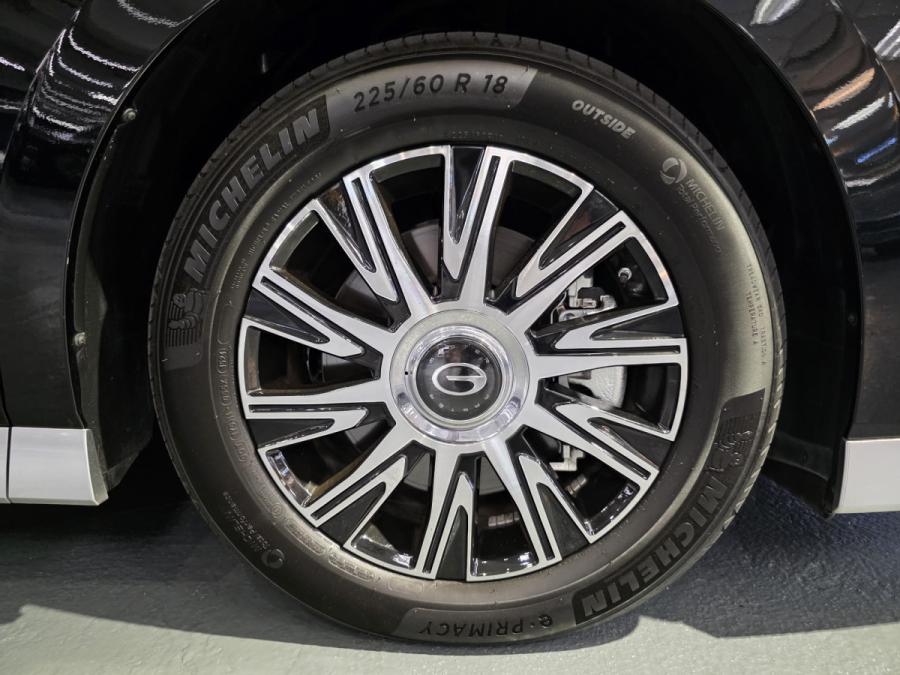 GAC E9 PHEV GX - Image 12